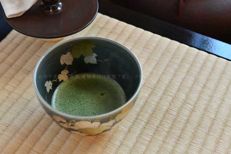 千葉市 緑区あすみが丘 茶道教室 着物着付け教室  ホームページ制作実績店内で美味しいコーヒーを